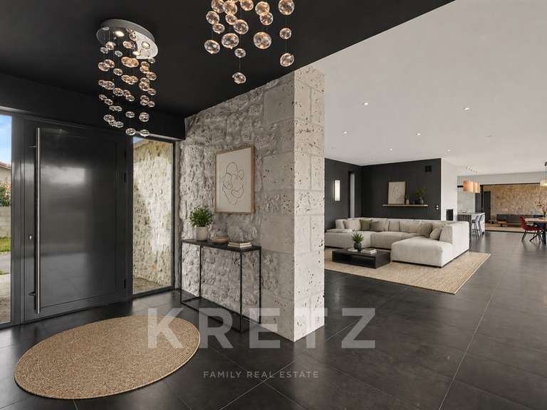 Maison Pommevic - 4 chambres - 235m²