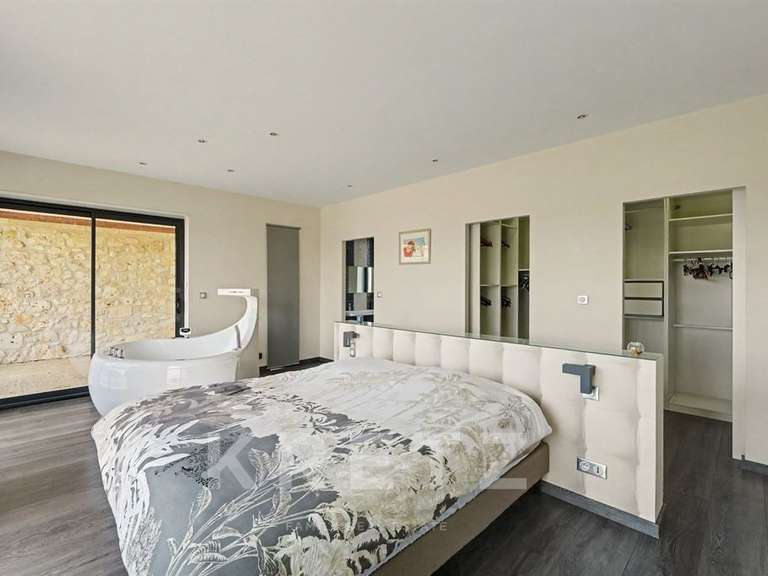 Maison Pommevic - 4 chambres - 235m²
