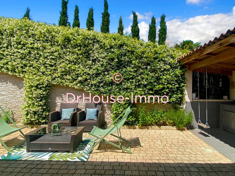 Villa Pommiers - 4 bedrooms - 193m²