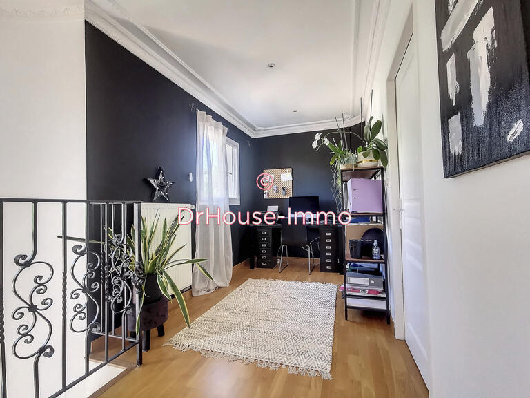 Villa Pommiers - 4 bedrooms - 193m²
