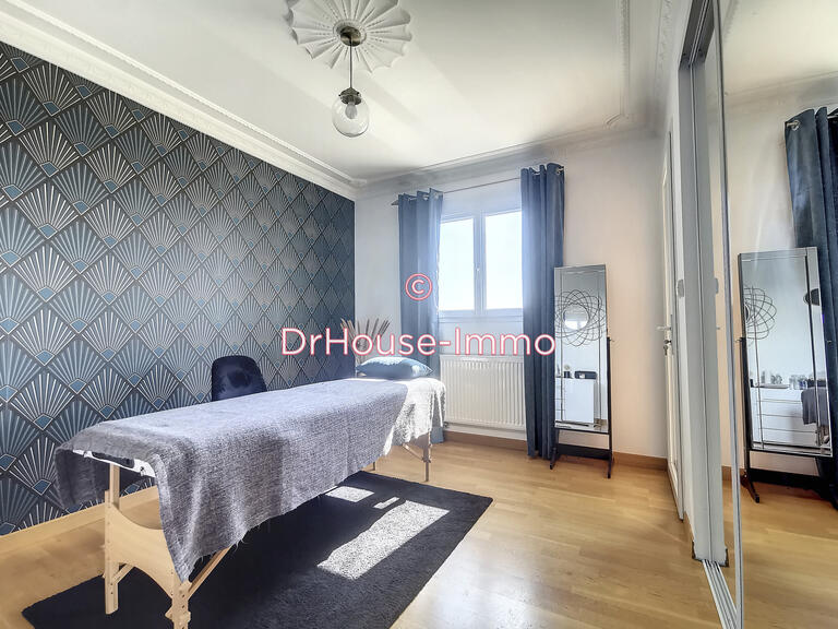 Villa Pommiers - 4 bedrooms - 193m²