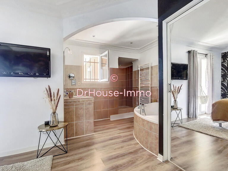 Villa Pommiers - 4 bedrooms - 193m²
