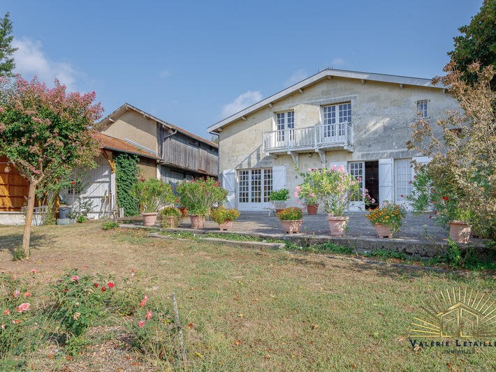 Vente Propriété Pompignac - 5 chambres