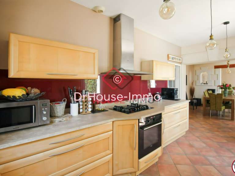Villa Pompignac - 5 chambres - 152m²