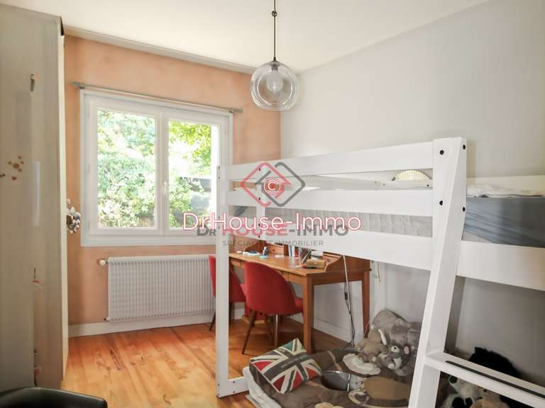 Villa Pompignac - 5 chambres - 152m²