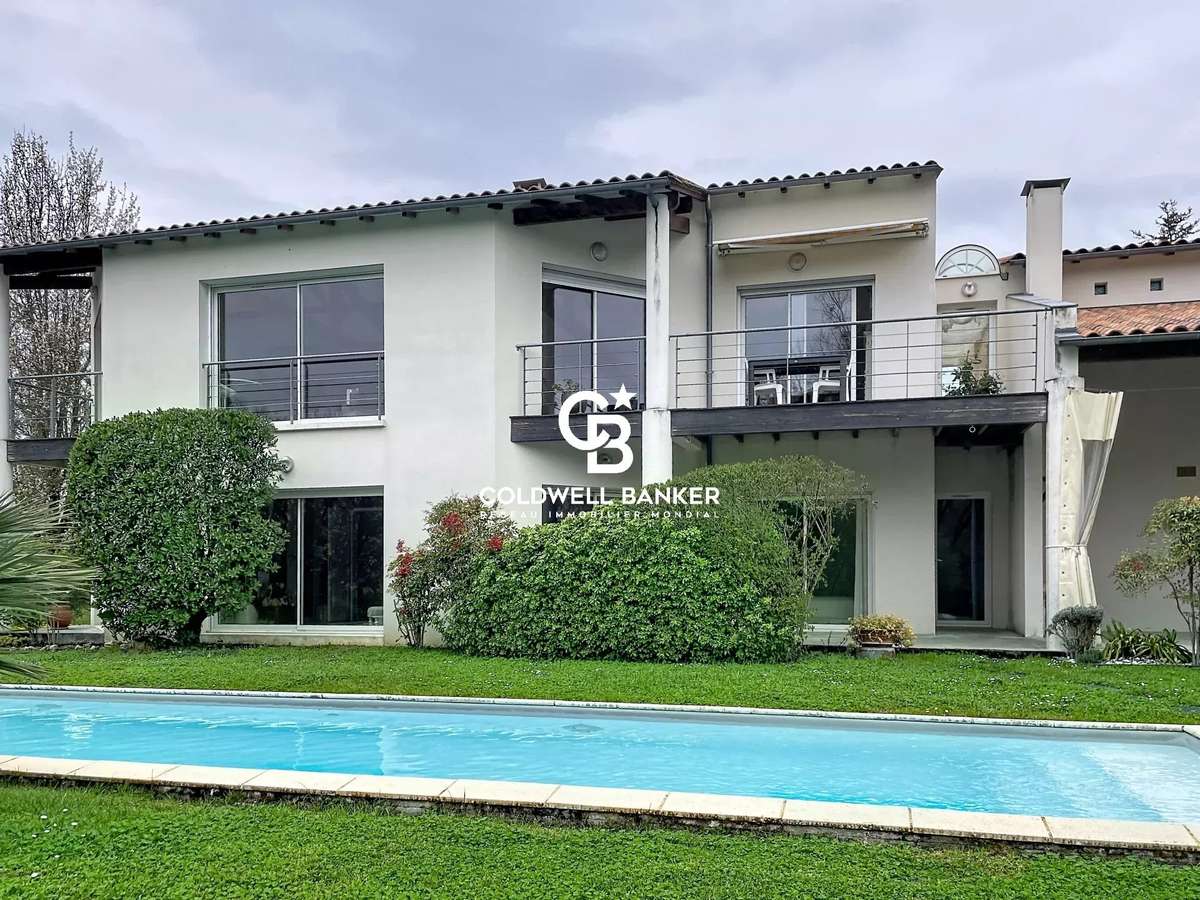Maison Pons
