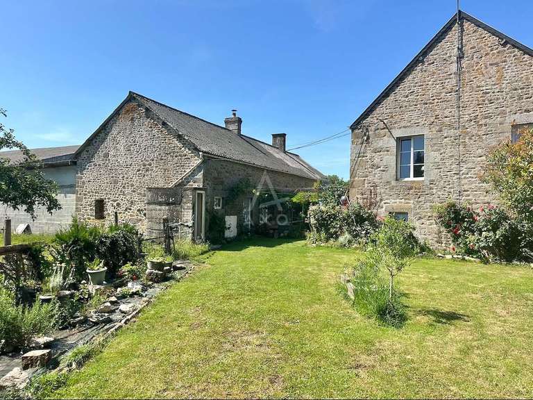 House Pont-d'Ouilly - 5 bedrooms