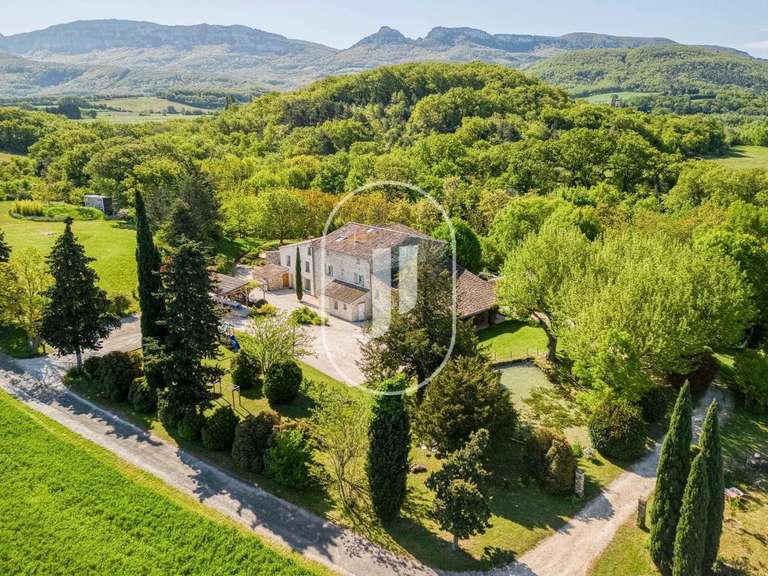 Maison Pont-de-Barret - 13 chambres - 750m²