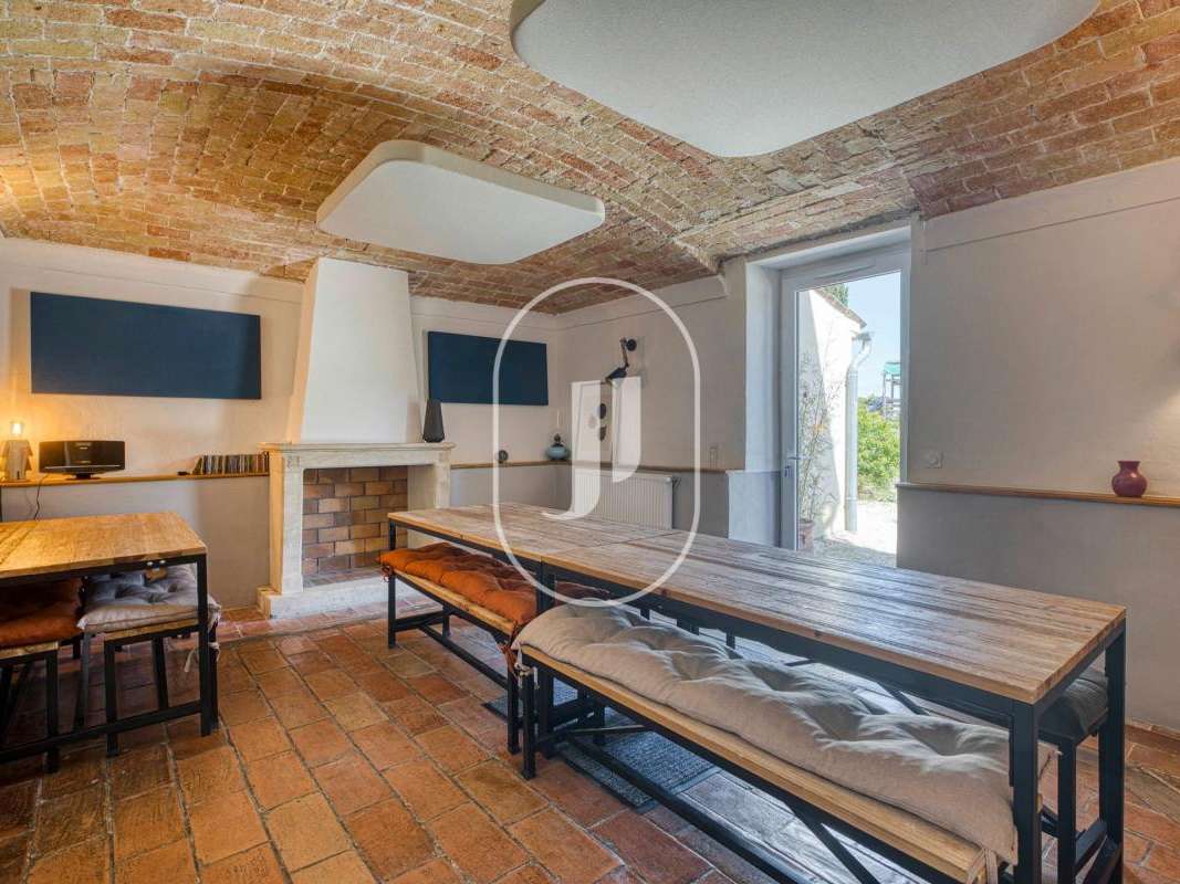 Maison Pont-de-Barret