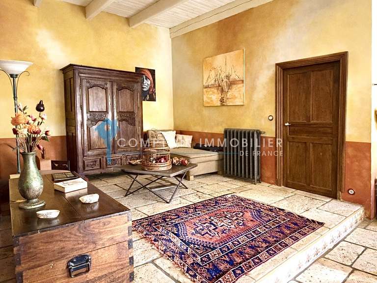 Maison Pont-de-Labeaume - 17 chambres - 800m²