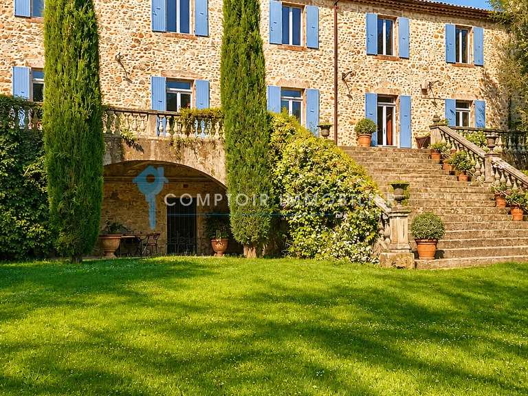 Maison Pont-de-Labeaume - 17 chambres - 800m²