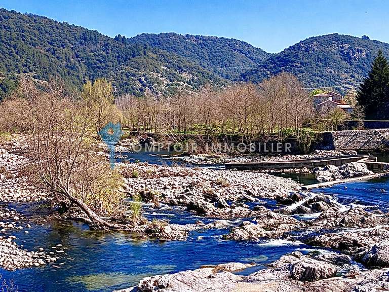 Maison Pont-de-Labeaume - 17 chambres - 800m²