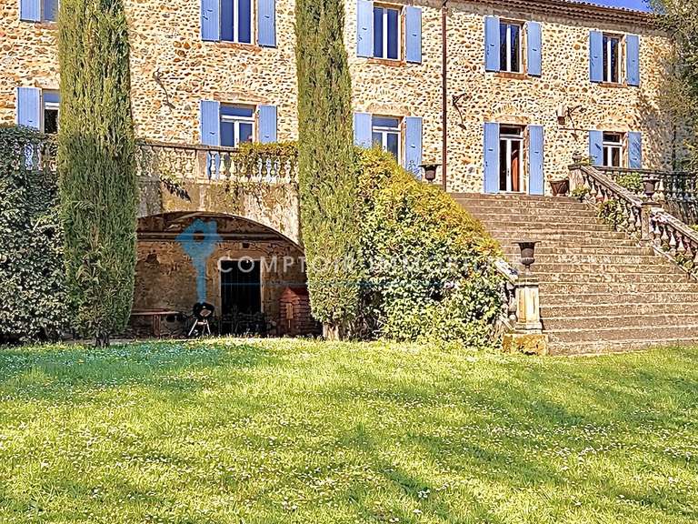 Maison Pont-de-Labeaume - 17 chambres - 800m²