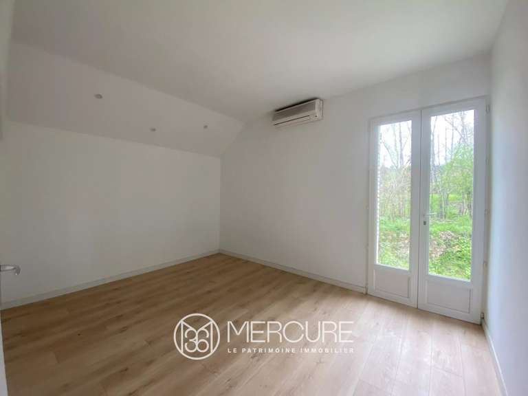 Maison Pont-du-Casse - 5 chambres - 276m²