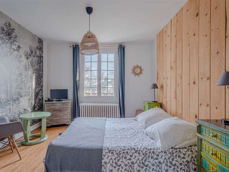 House Pont-l'Évêque