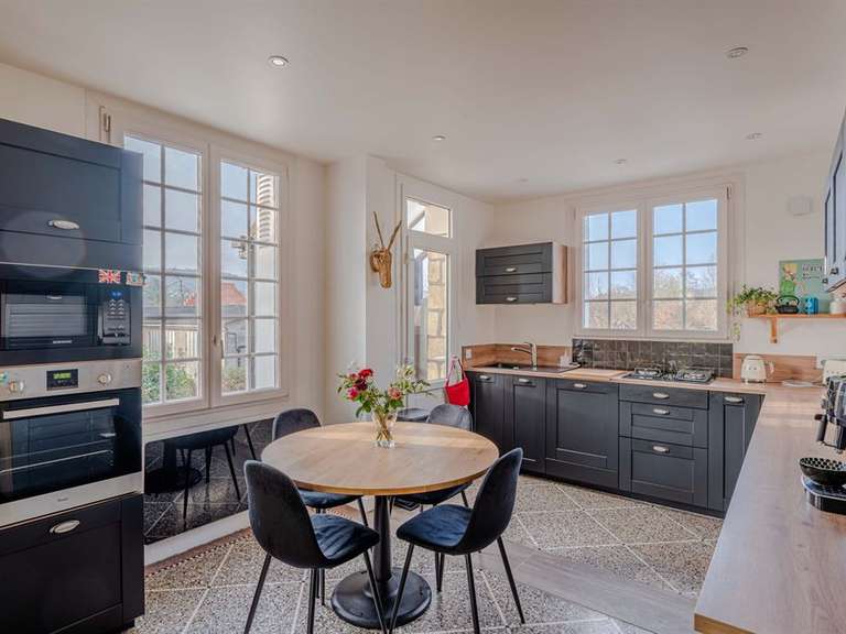 Maison Pont-l'Évêque - 7 chambres - 230m²