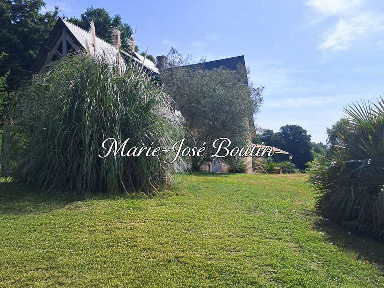 Maison Pont-l'Évêque - 5 chambres - 230m²