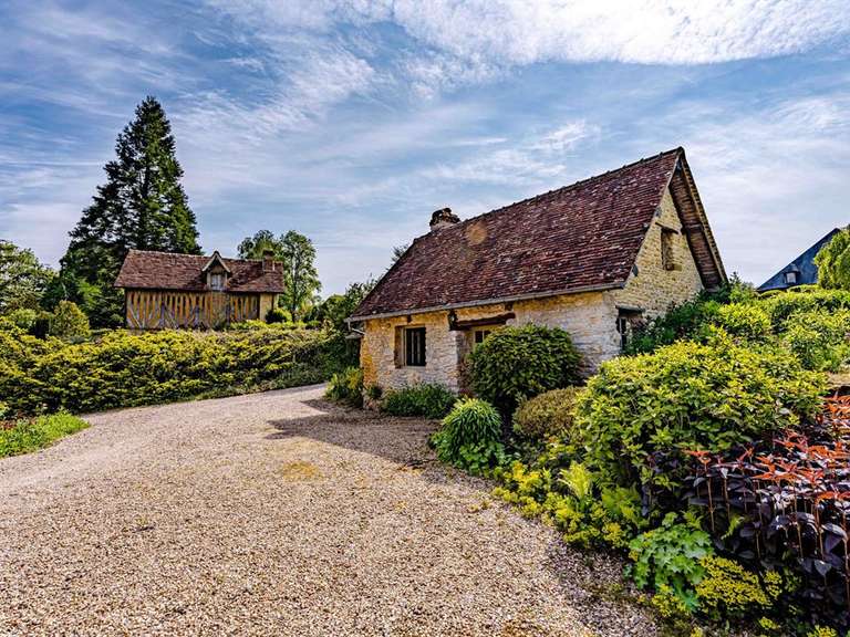 Maison Pont-l'Évêque - 1100m²