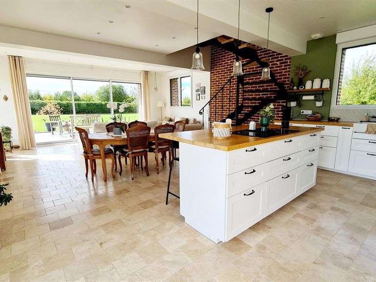 Maison Pont-l'Évêque - 3 chambres - 127m²