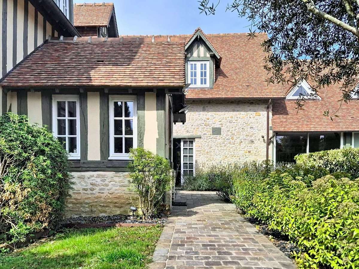 Maison Pont-l'Évêque