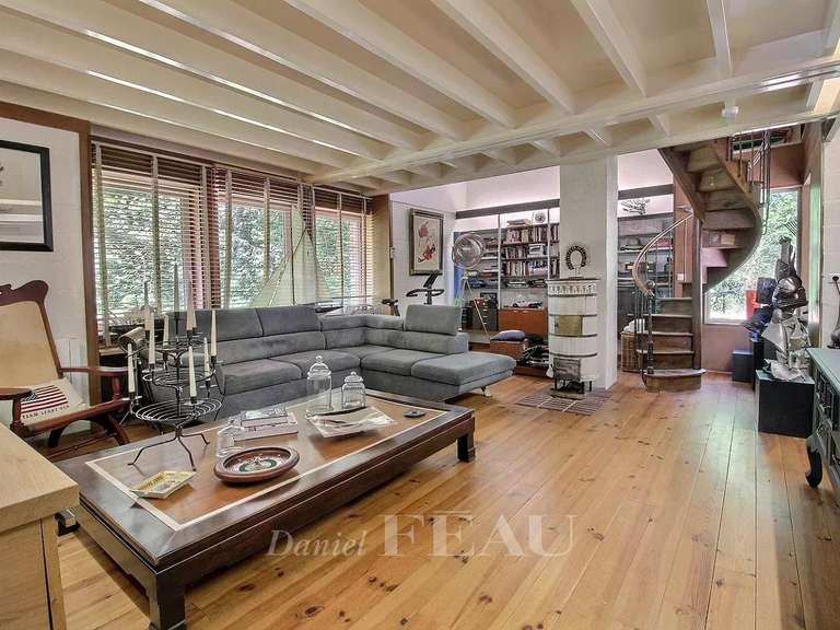 Maison Pont-l'Évêque - 4 chambres - 236m²