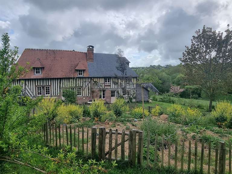 Propriété Pont-l'Évêque - 7 chambres - 282m²