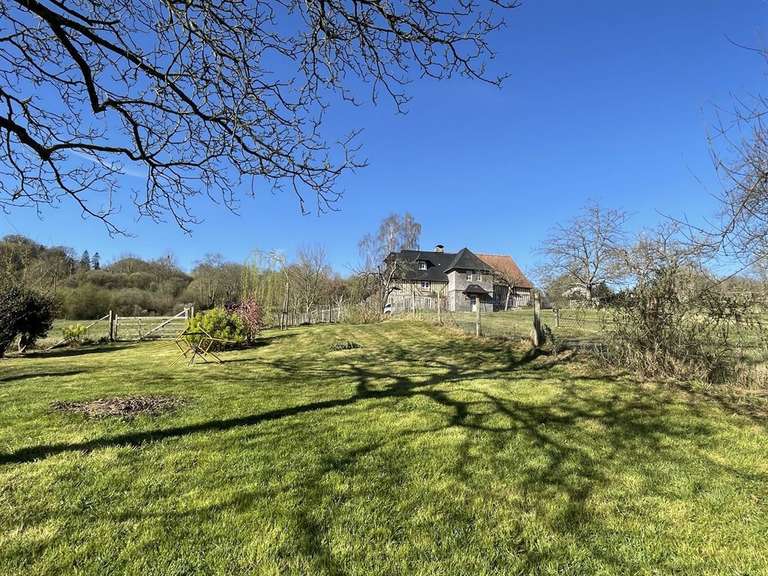 Propriété Pont-l'Évêque - 7 chambres - 282m²