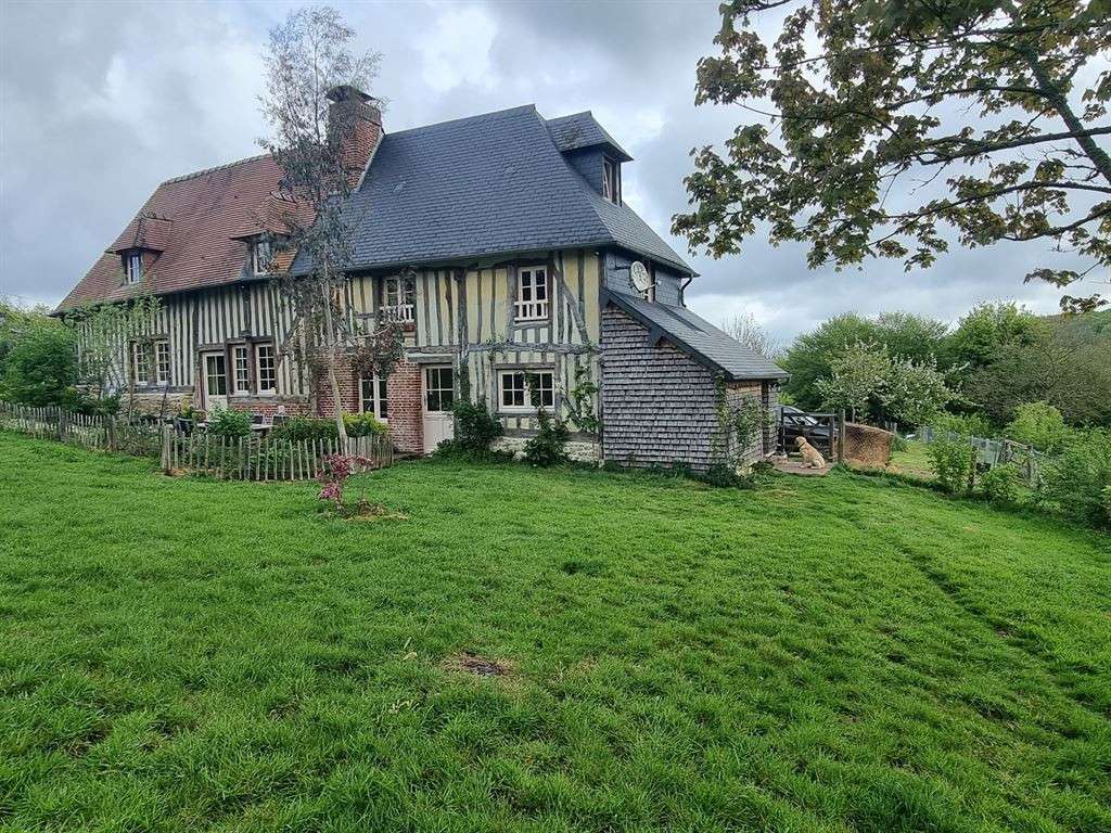 Propriété Pont-l'Évêque