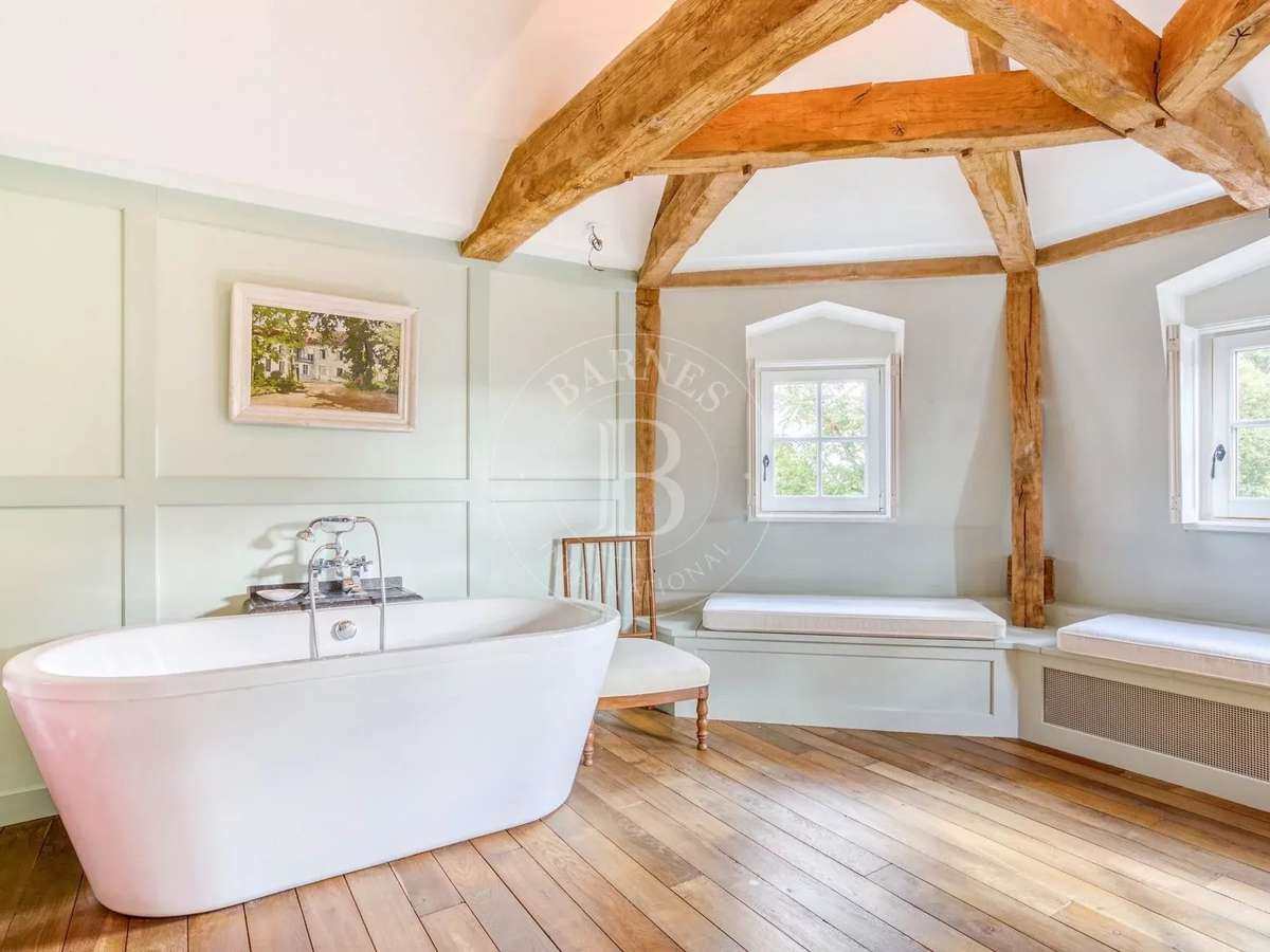 Property Pont-l'Évêque