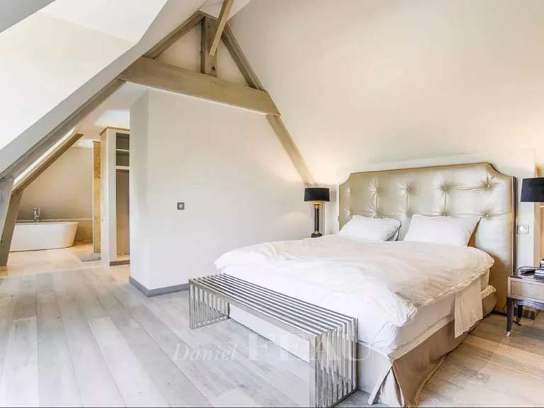 Propriété Pont-l'Évêque - 6 chambres - 550m²