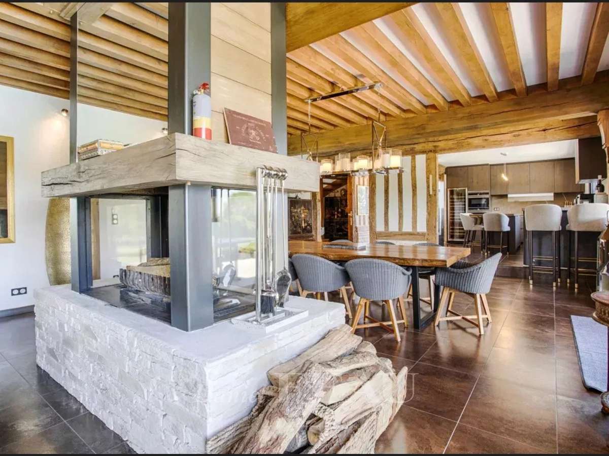 Propriété Pont-l'Évêque