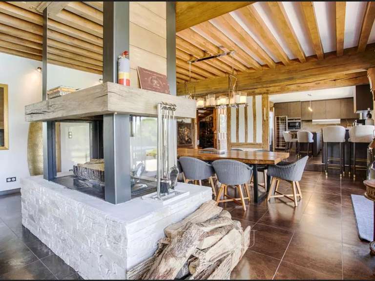 Propriété Pont-l'Évêque - 6 chambres - 550m²