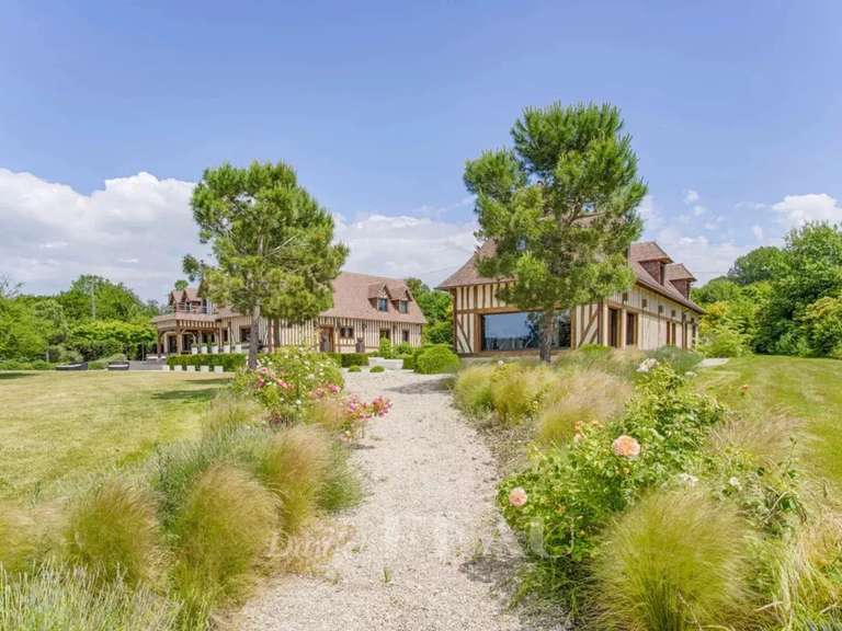 Propriété Pont-l'Évêque - 6 chambres - 550m²