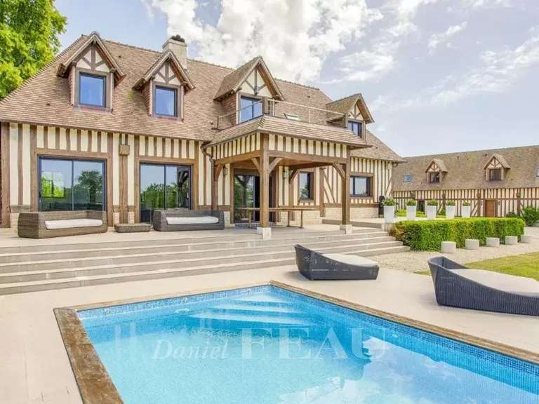 Propriété Pont-l'Évêque - 6 chambres - 550m²