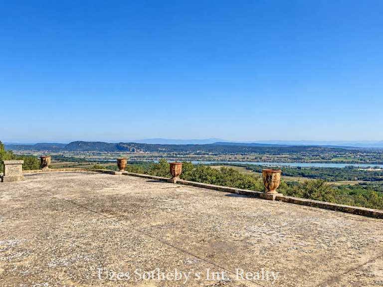 Château Pont-Saint-Esprit - 7 chambres - 385m²