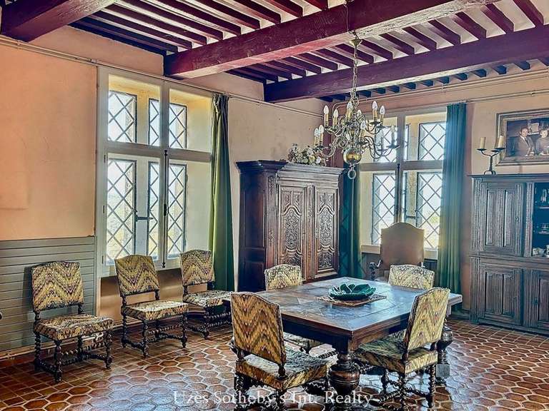 Château Pont-Saint-Esprit - 7 chambres - 385m²