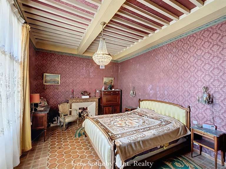 Château Pont-Saint-Esprit - 7 chambres - 385m²