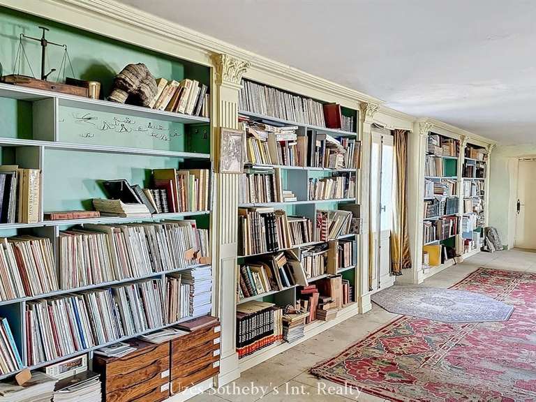 Château Pont-Saint-Esprit - 7 chambres - 385m²