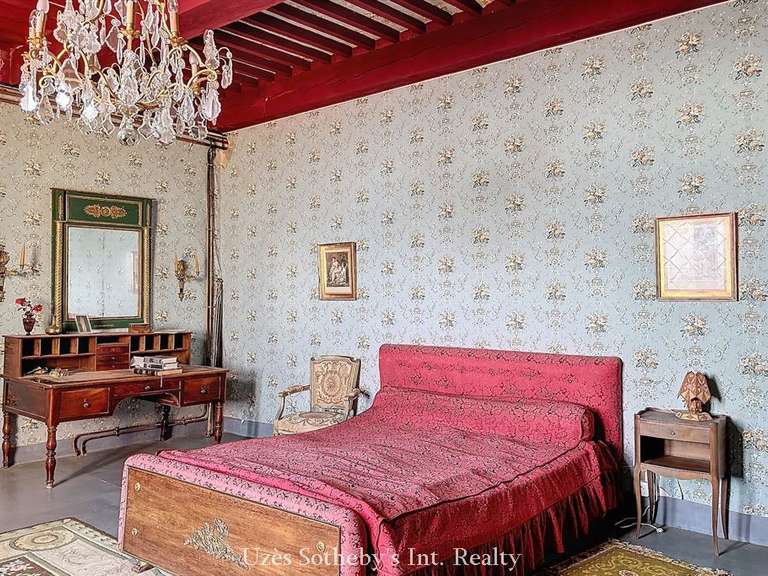 Château Pont-Saint-Esprit - 7 chambres - 385m²