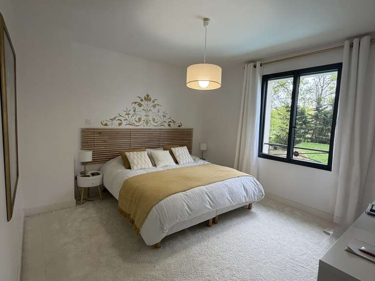 Maison Pont-Sainte-Maxence - 3 chambres - 175m²