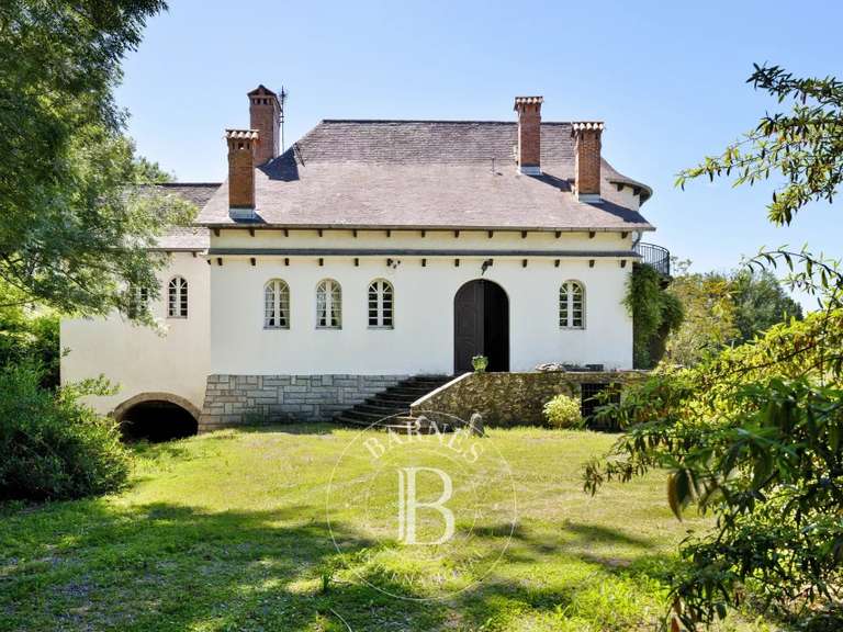 Mill Pontacq - 3 bedrooms - 330m²