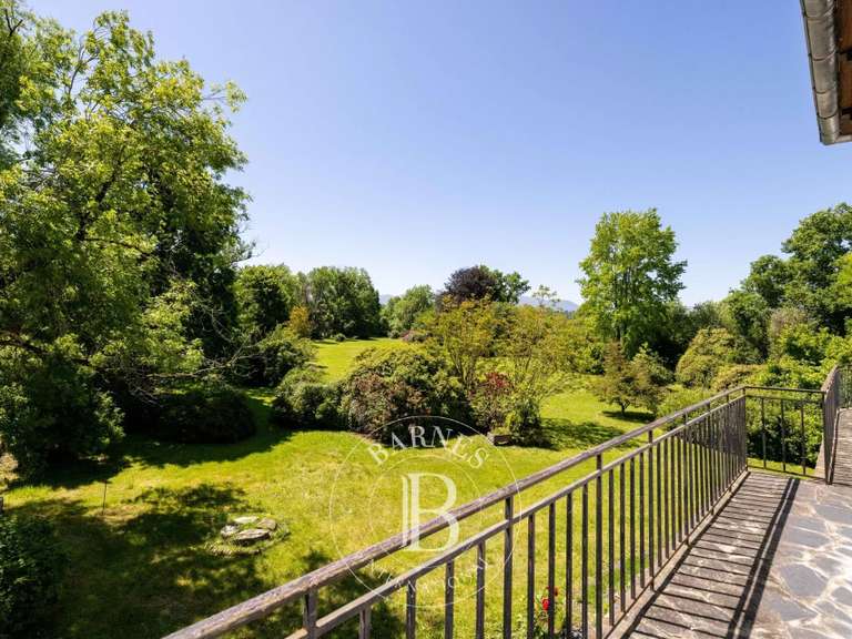 Mill Pontacq - 3 bedrooms - 330m²