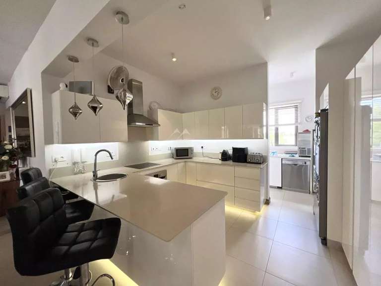 Apartment Pontaix - 3 bedrooms - 403m²