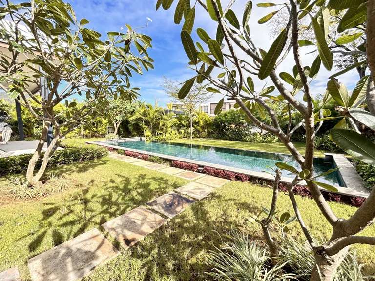 Villa Pontaix - 4 bedrooms - 328m²