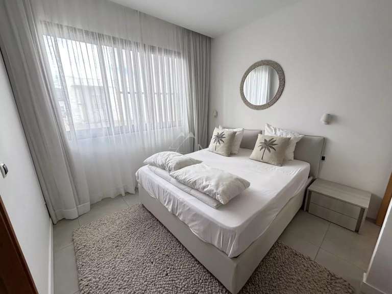 Villa Pontaix - 4 bedrooms - 328m²