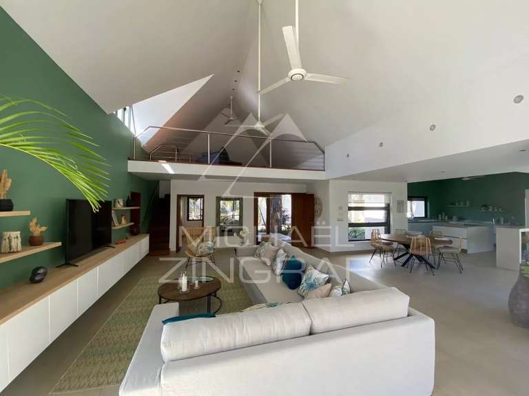 Villa Pontaix - 4 bedrooms - 369m²