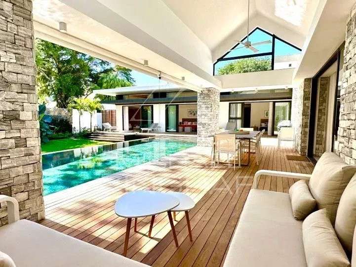 Villa Pontaix - 4 bedrooms - 514m²