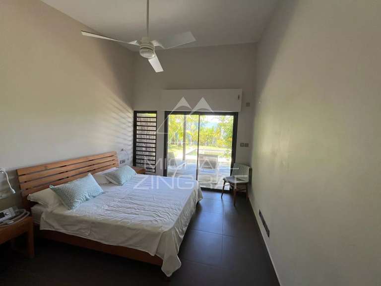 Villa Pontaix - 3 bedrooms - 290m²