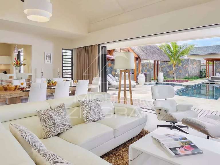Villa Pontaix - 3 bedrooms - 273m²