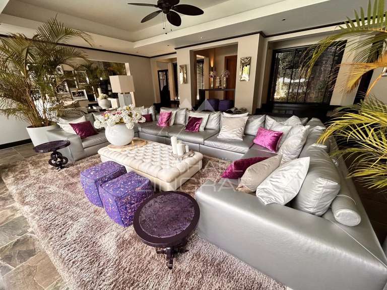 Villa Pontaix - 5 bedrooms - 485m²